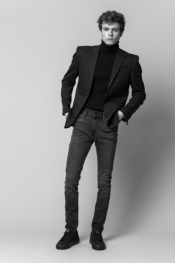 CARLOS SOLÃS 7